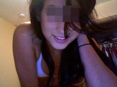Assez belle femme de Liège veut trouver un mec séduisant