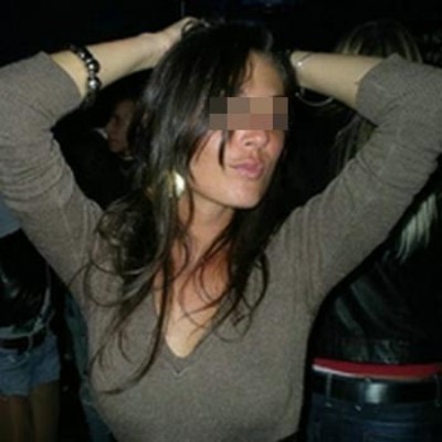 Un jeune homme coquin tenté par un plan baise ?