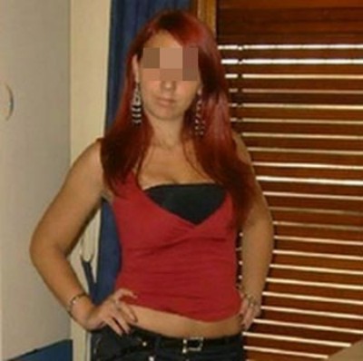 Belle fille chaude qui cherche un jeune homme séduisant pour une baise à Molenbeek-Saint-Jean