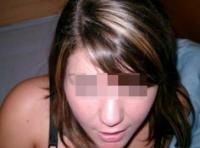 Chiennasse sur Molenbeek-Saint-Jean adorant les pipes baveuses